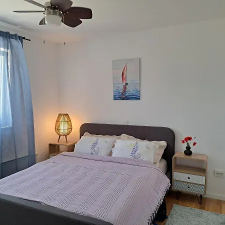 Вилла Little House Novigrad Новиград-Далмация