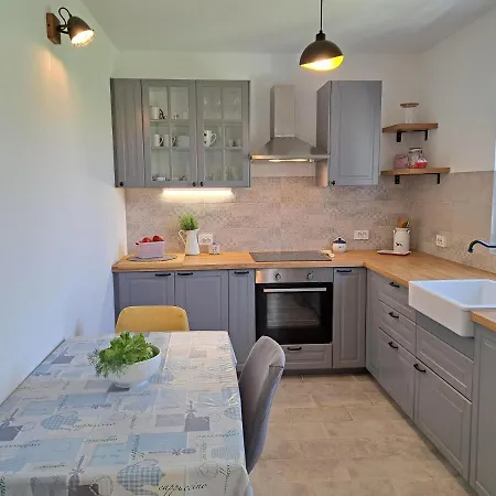 빌라 Little House Novigrad *