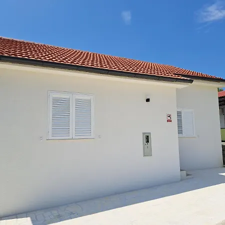 Вилла Little House Novigrad Новиград-Далмация