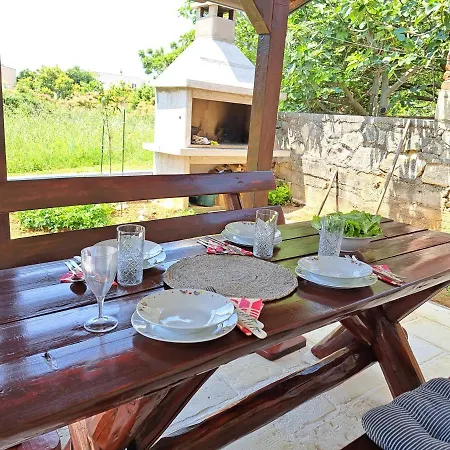Little House Novigrad * Novigrad (Dalmatia)
