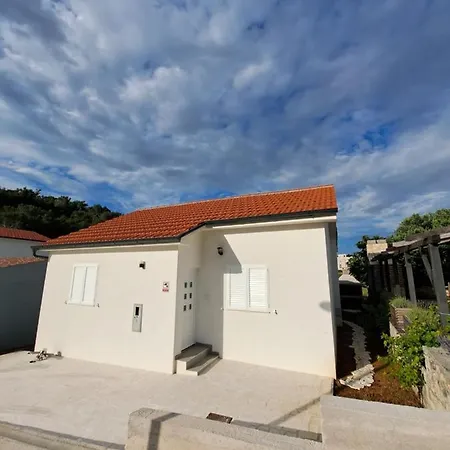 Little House Novigrad Villa *